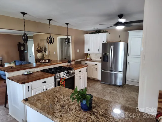 $395,000 | 3883 Bunkerhill School Road, Claremont, NC 28610