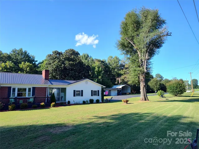 $395,000 | 3883 Bunkerhill School Road, Claremont, NC 28610