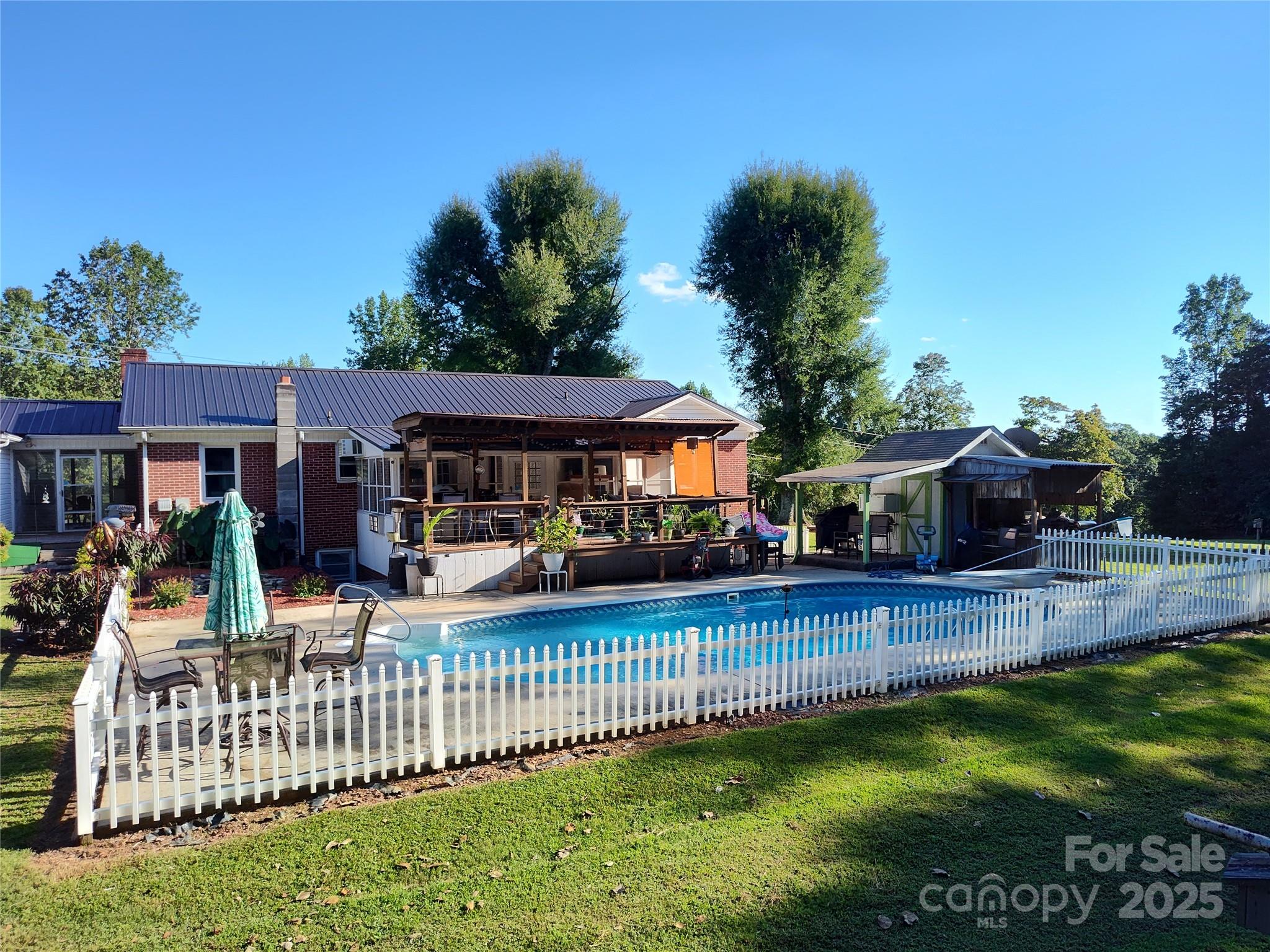 3883 Bunkerhill School Road Claremont, NC 28610 - Photo 6 of 44