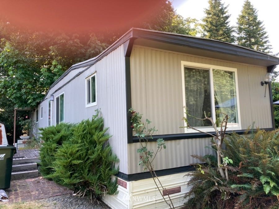 11509 155th Avenue Southeast Renton, WA 98059 - Photo 1 of 7