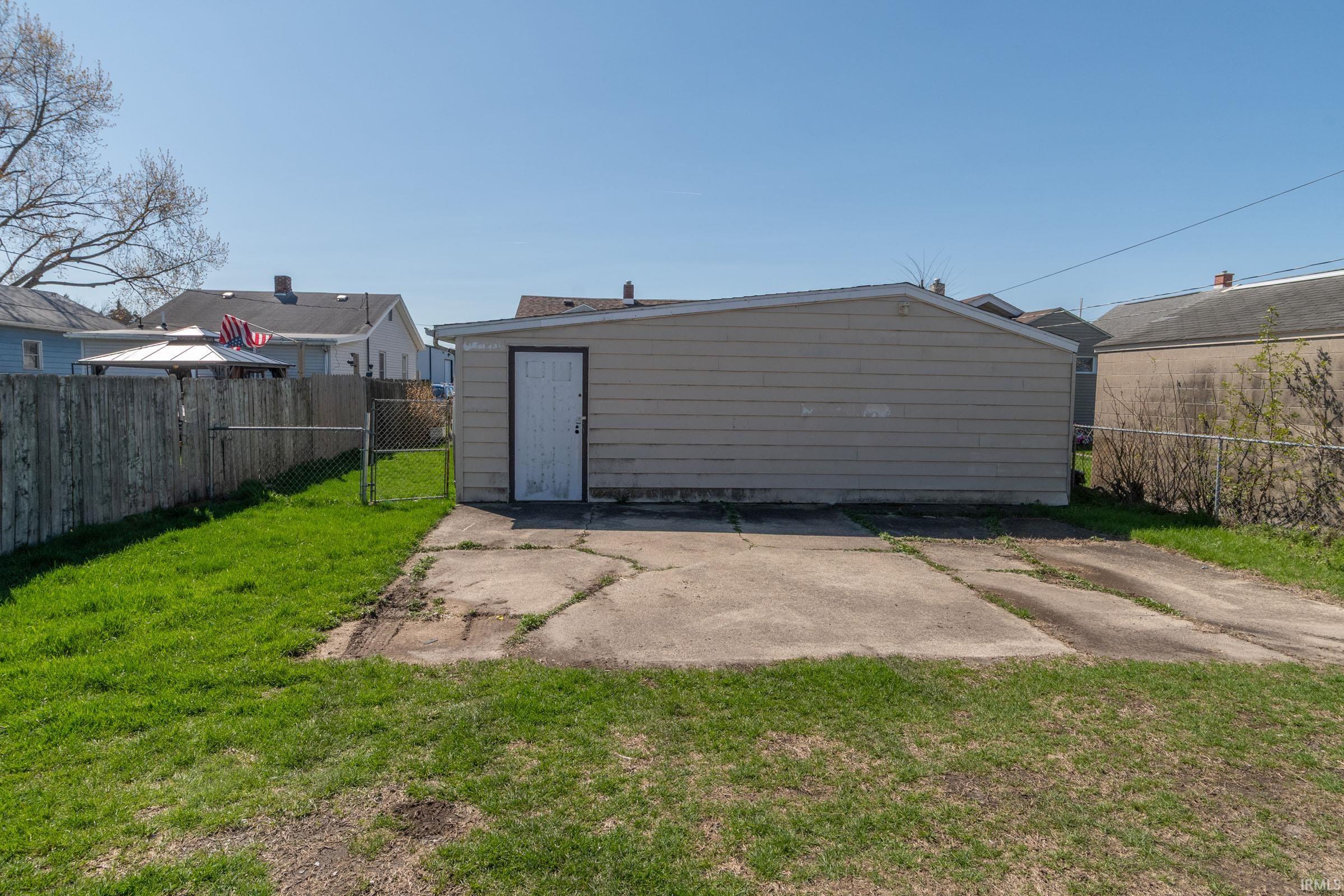 1012 West 8th Street Mishawaka, IN 46544 - Photo 17 of 17