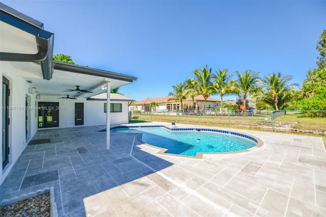 $6,500 | 11811 Northwest 5th Court, Unit 11811, Plantation, FL 33325