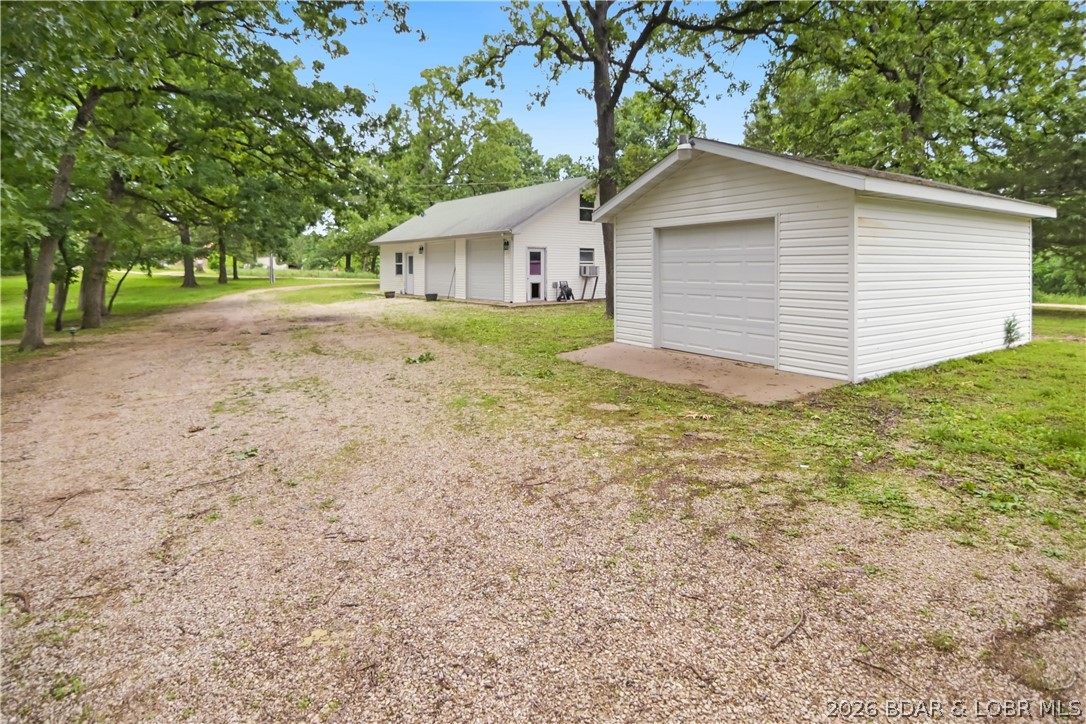 29 Prater Road Eldon, MO 65026 - Photo 4 of 41