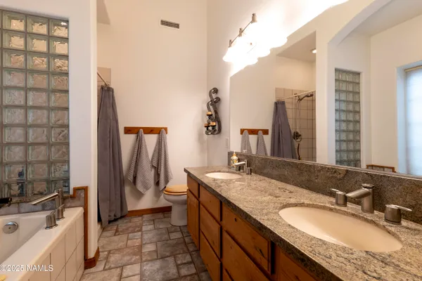 $1,150,000 | 11990 Glodia Drive, Flagstaff, AZ 86004