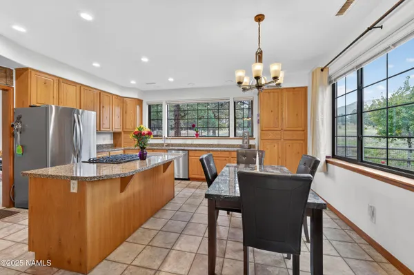 $1,150,000 | 11990 Glodia Drive, Flagstaff, AZ 86004