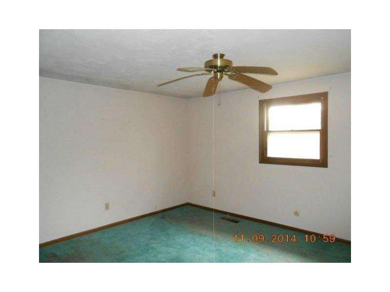 292 West 500 South Anderson, IN 46013 - Photo 5 of 9