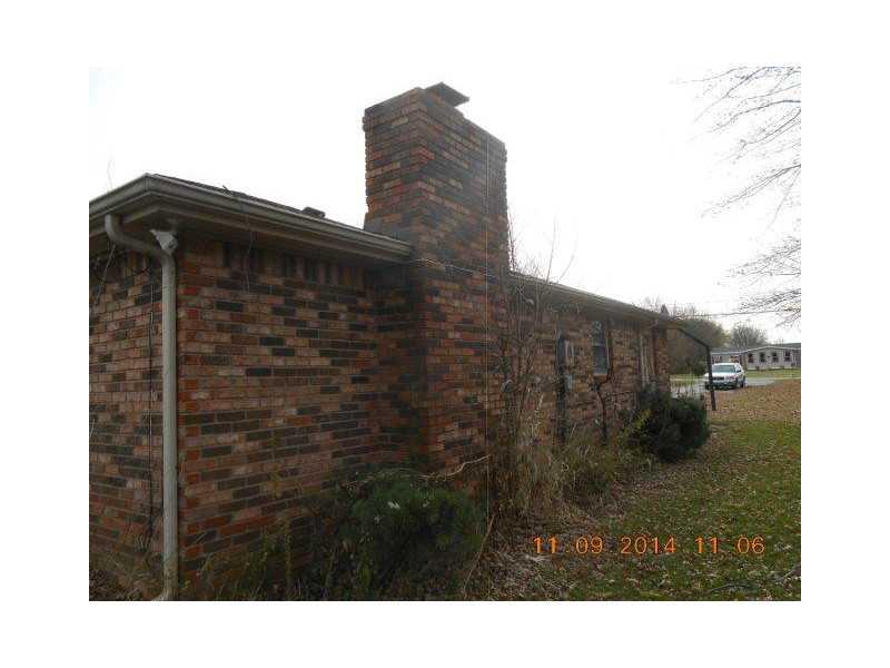 292 West 500 South Anderson, IN 46013 - Photo 8 of 9