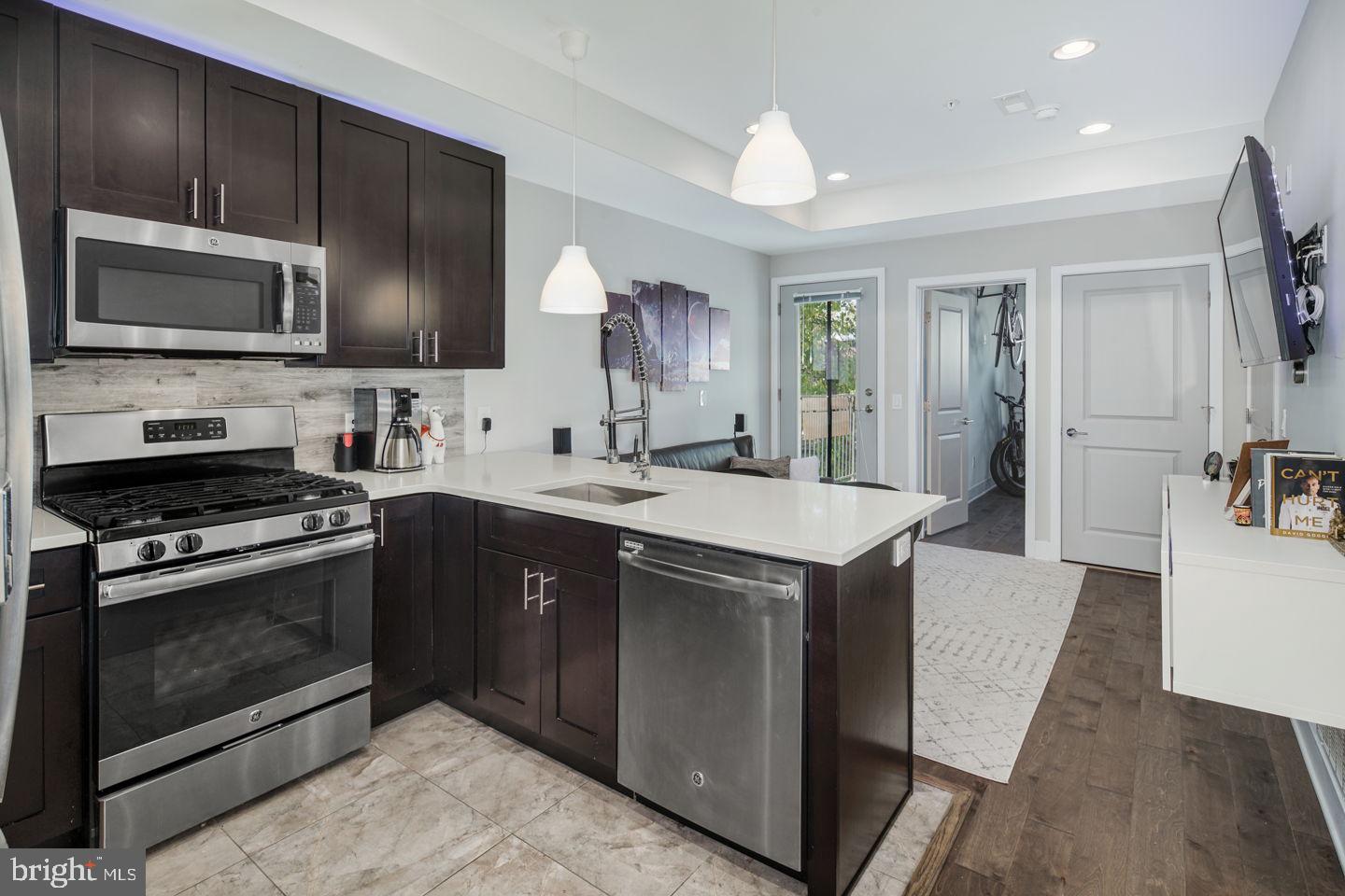 1220 North 28th Street, Unit B Philadelphia, PA 19121 - Photo 1 of 16