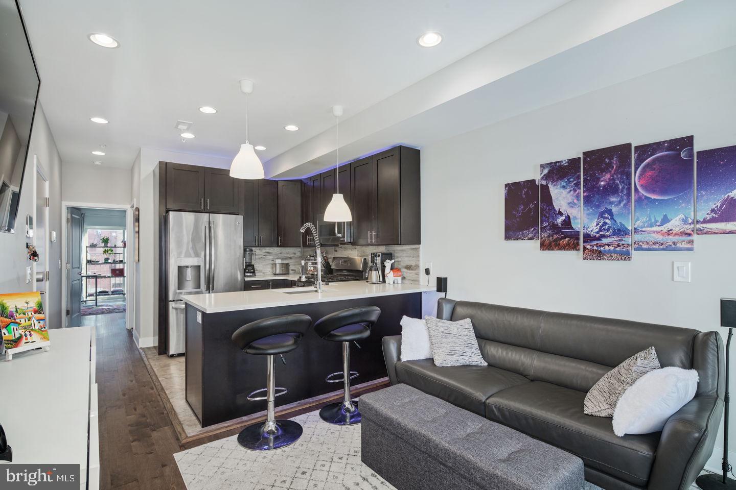 1220 North 28th Street, Unit B Philadelphia, PA 19121 - Photo 4 of 16