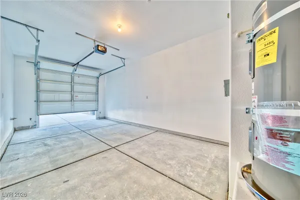 $290,000 | 376 East Erin Street, Pahrump, NV 89048