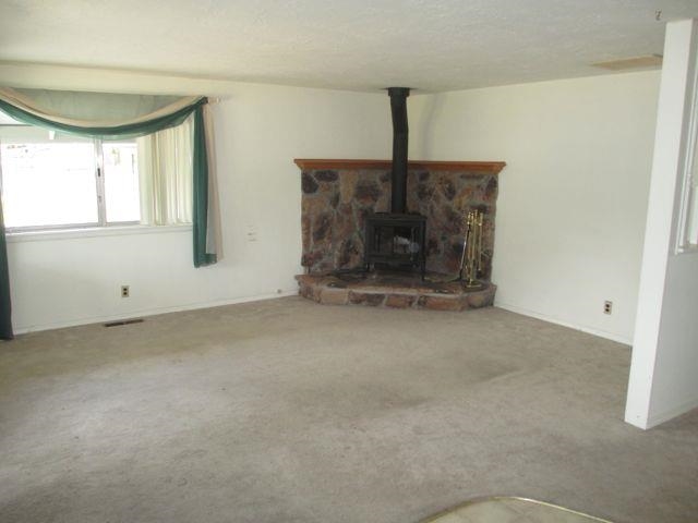 723 Ridge Street Portola, CA 96122 - Photo 7 of 15 Gallery Image 7