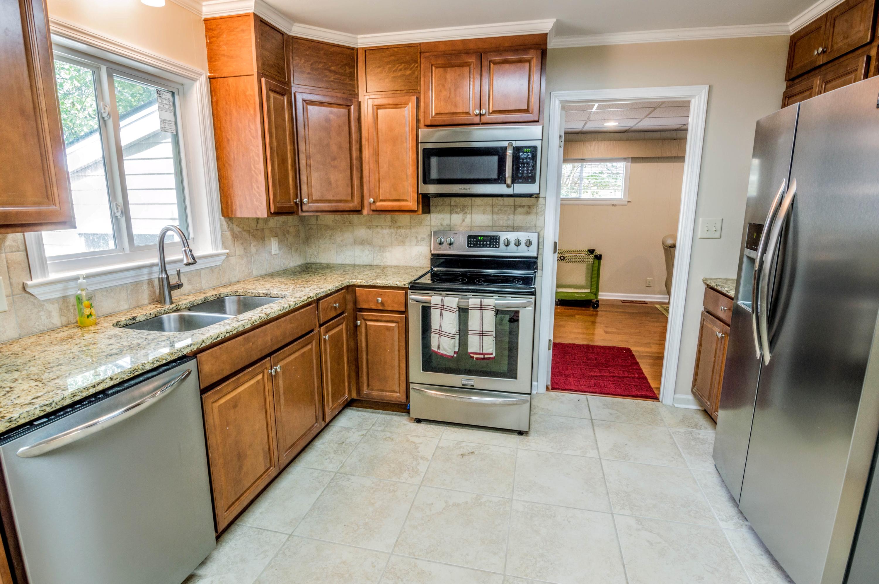 7106 Shepherd View Circle Chattanooga, TN 37421 - Photo 11 of 28 DSC_9216