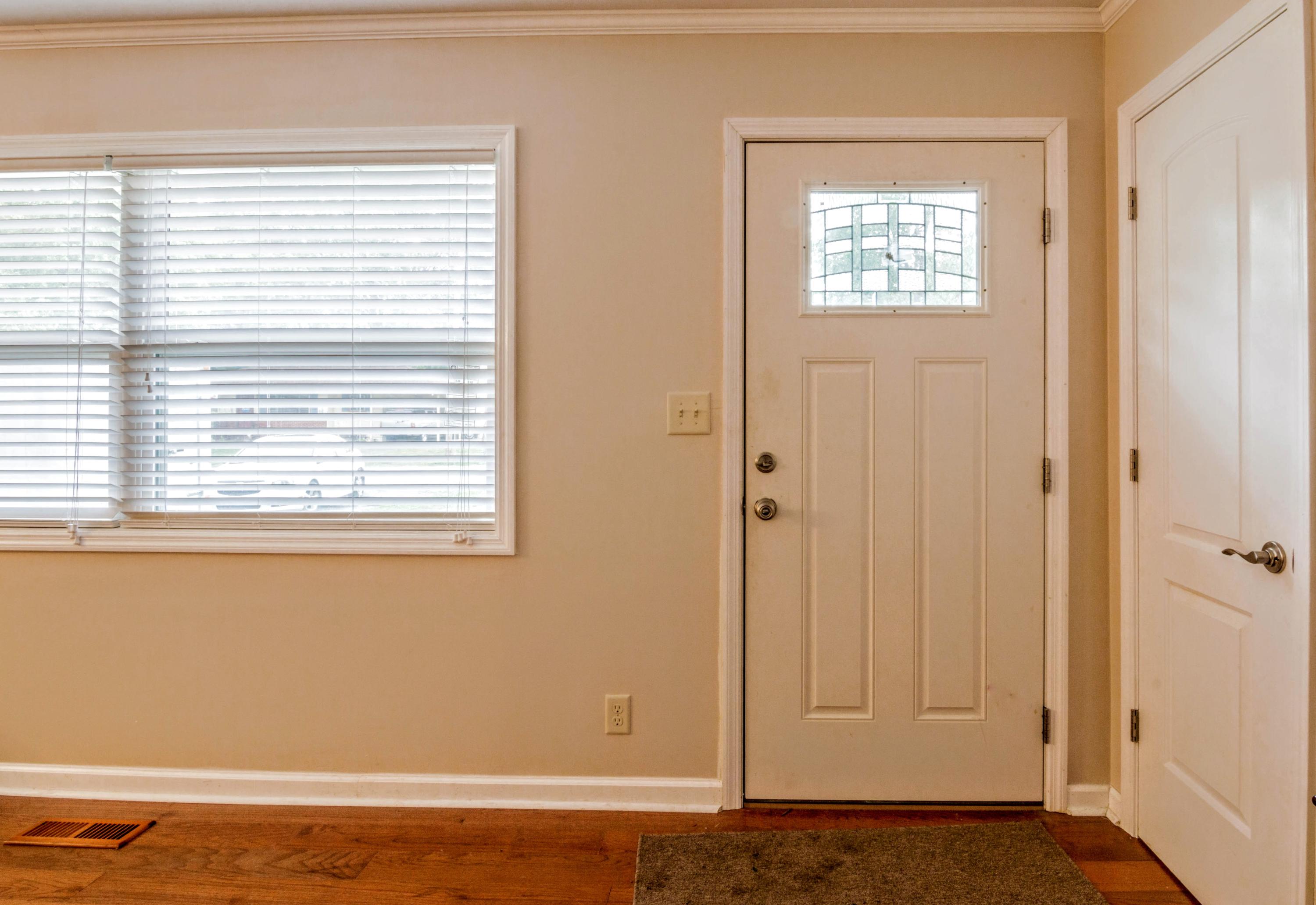 7106 Shepherd View Circle Chattanooga, TN 37421 - Photo 4 of 28 DSC_9171