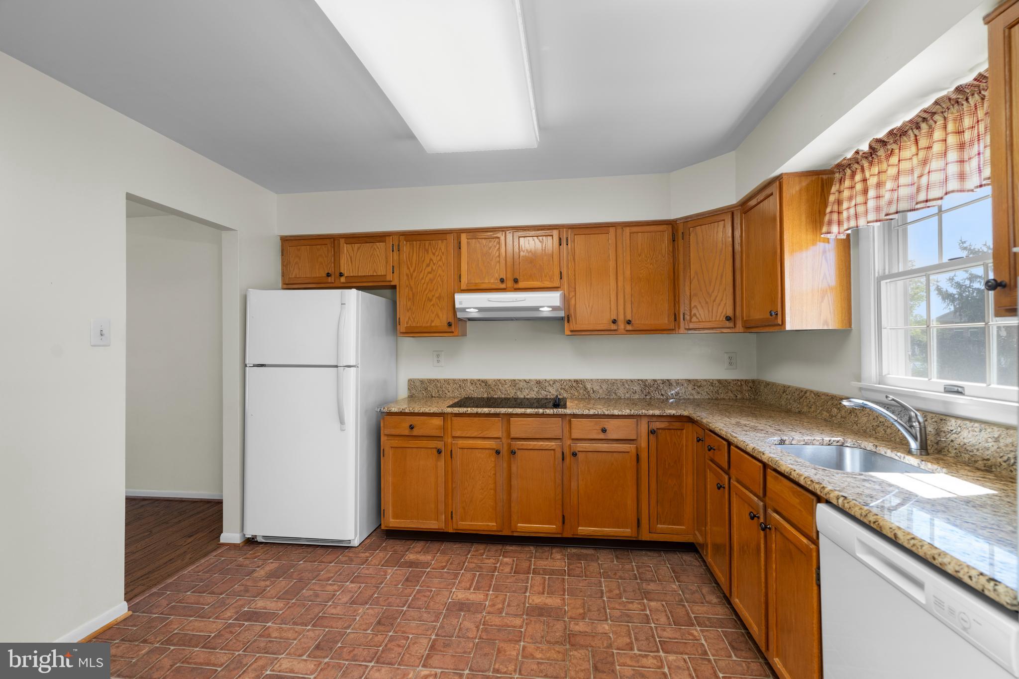 8839 Terrell Road Baltimore, MD 21236 - Photo 6 of 31 Gallery Image 6