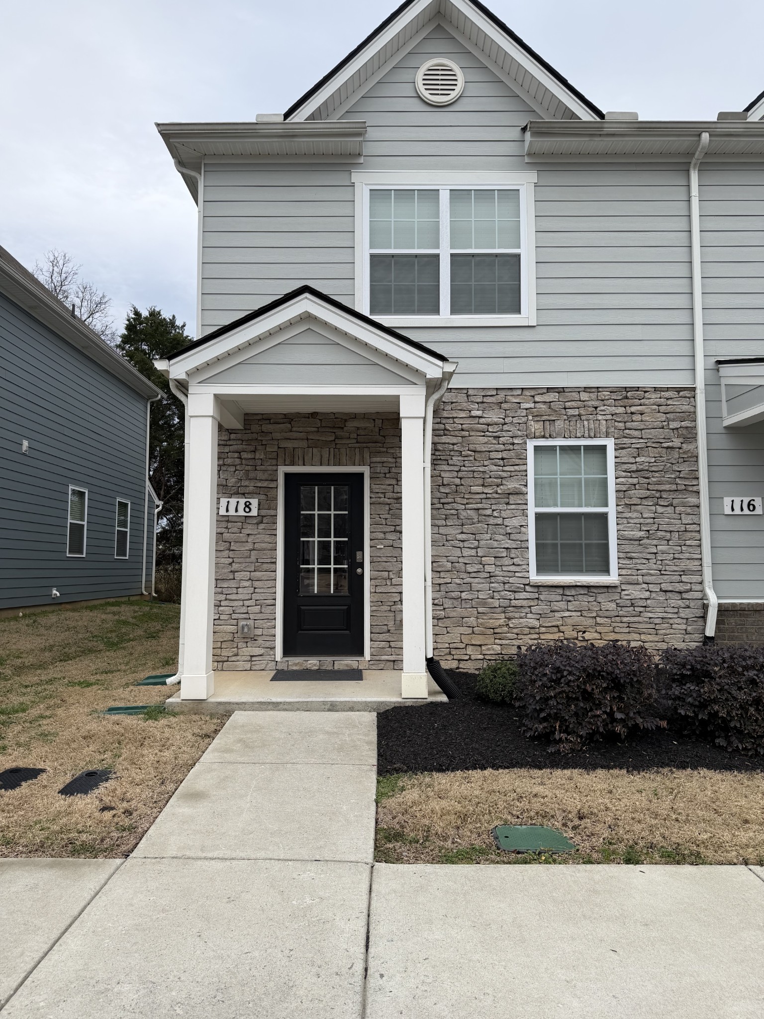 118 Cecil Road Lebanon, TN 37087 - Photo 1 of 36 a front view of a house