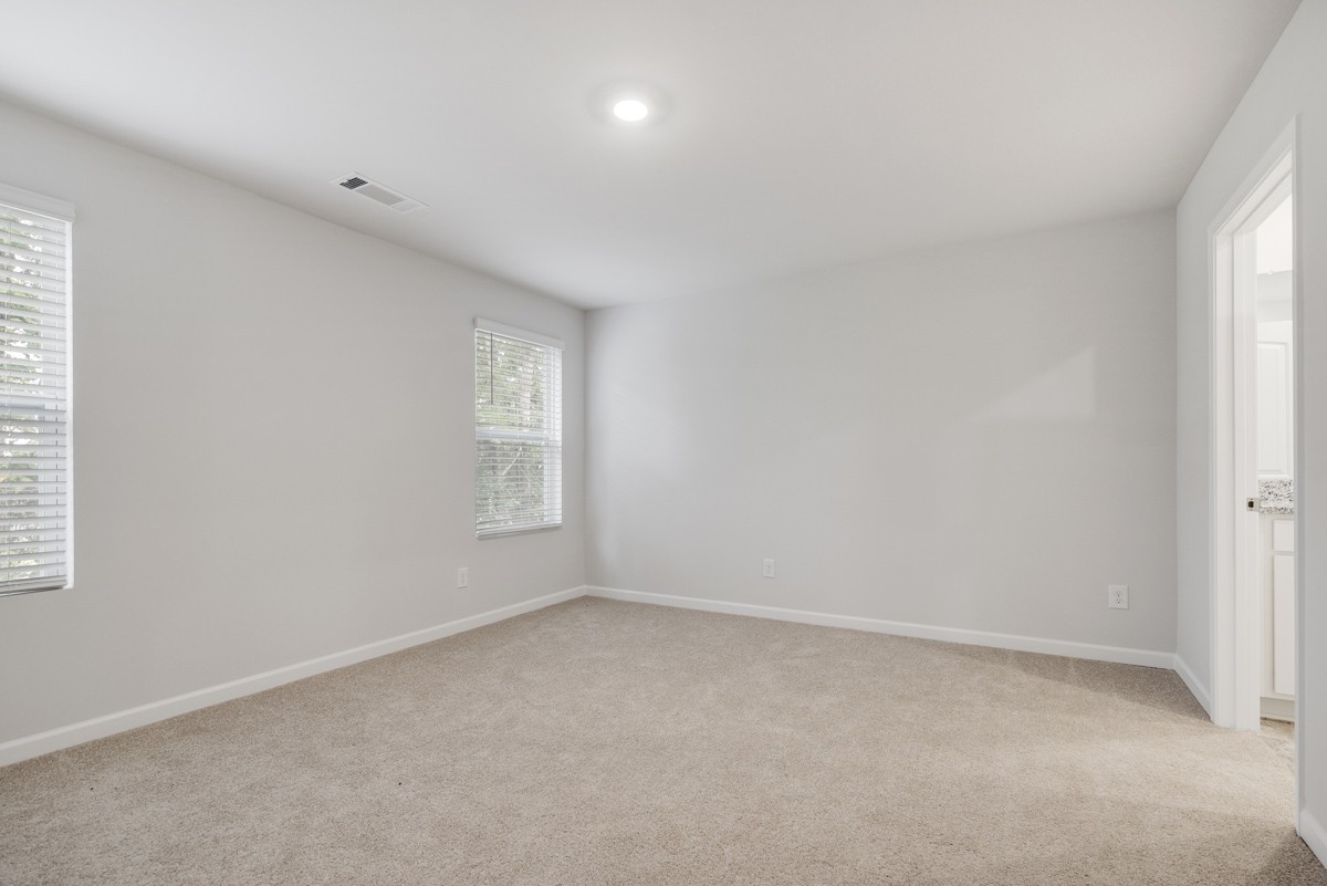 118 Cecil Road Lebanon, TN 37087 - Photo 27 of 36 an empty room with a window