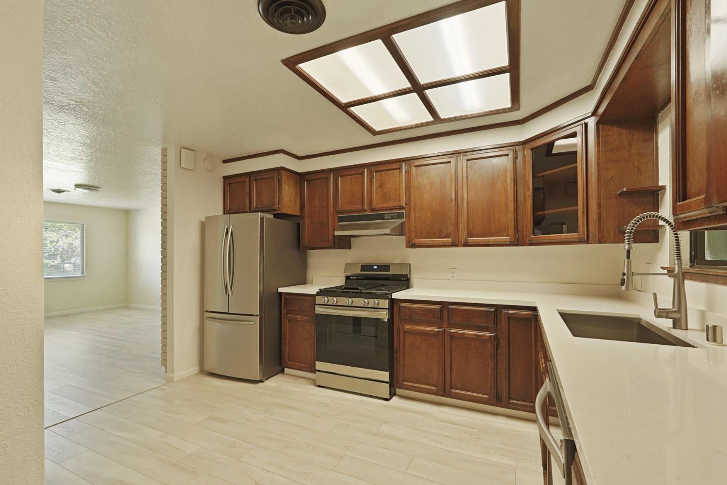 4831 Hibiscus Road Stockton, CA 95212 - Photo 8 of 38
