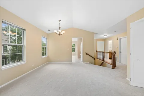 $369,000 | 172 White Branch Court, Unit 172, Buffalo Grove, IL 60089