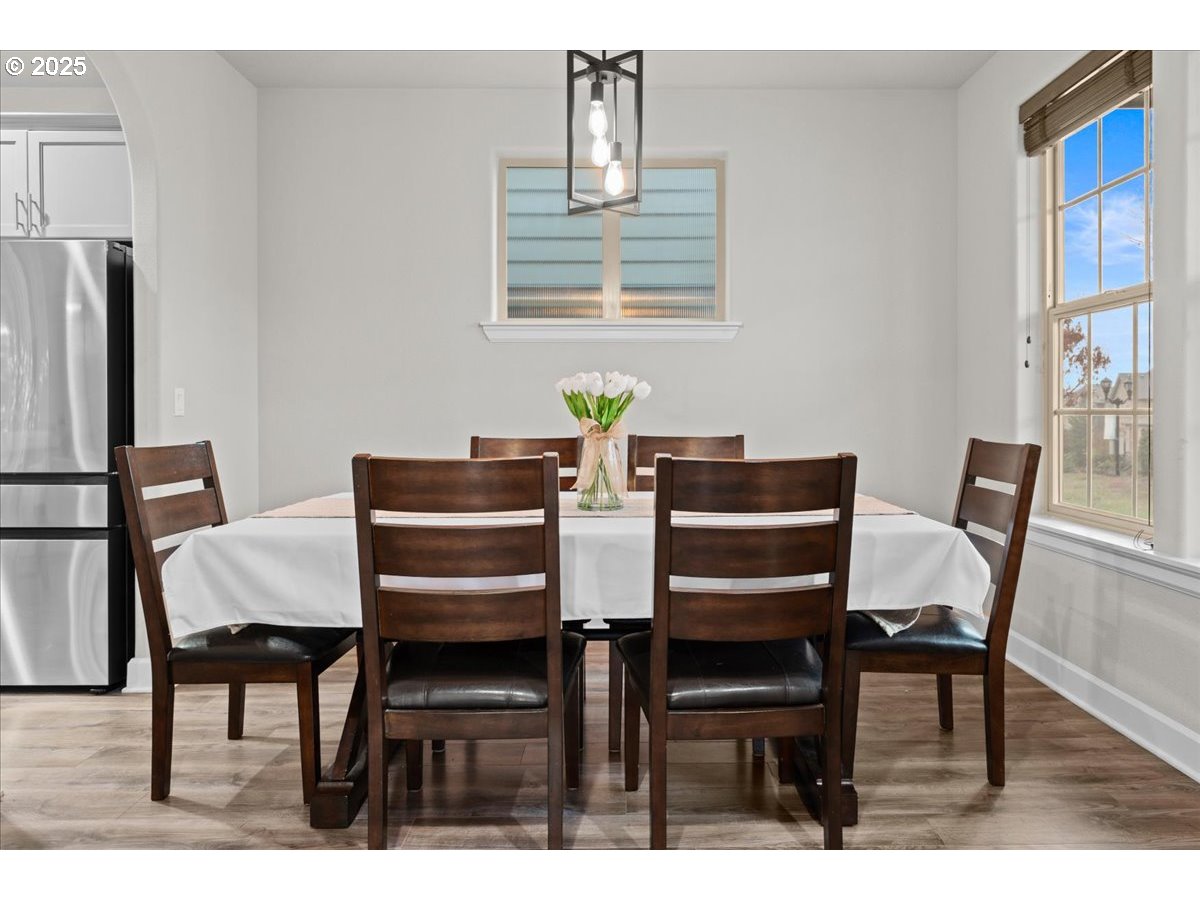 10911 Southwest Barber Street Wilsonville, OR 97070 - Photo 11 of 34