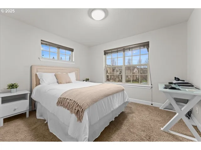 $629,999 | 10911 Southwest Barber Street, Wilsonville, OR 97070