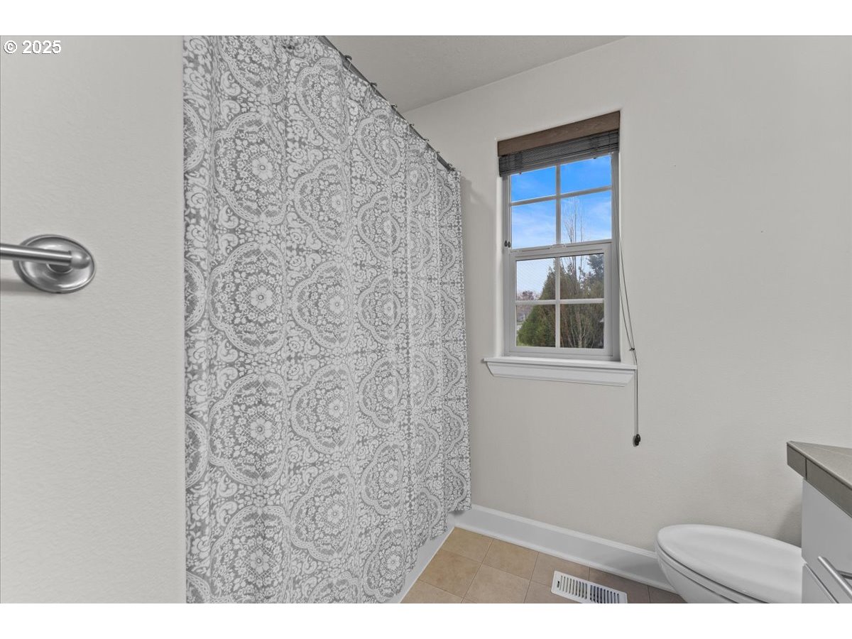 10911 Southwest Barber Street Wilsonville, OR 97070 - Photo 29 of 34