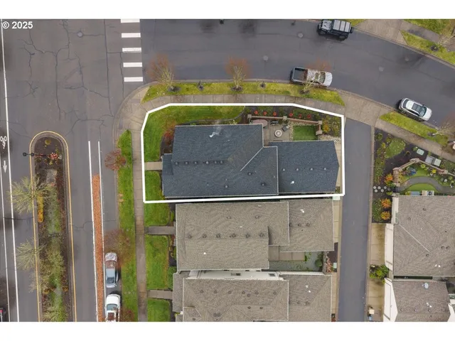 $629,999 | 10911 Southwest Barber Street, Wilsonville, OR 97070