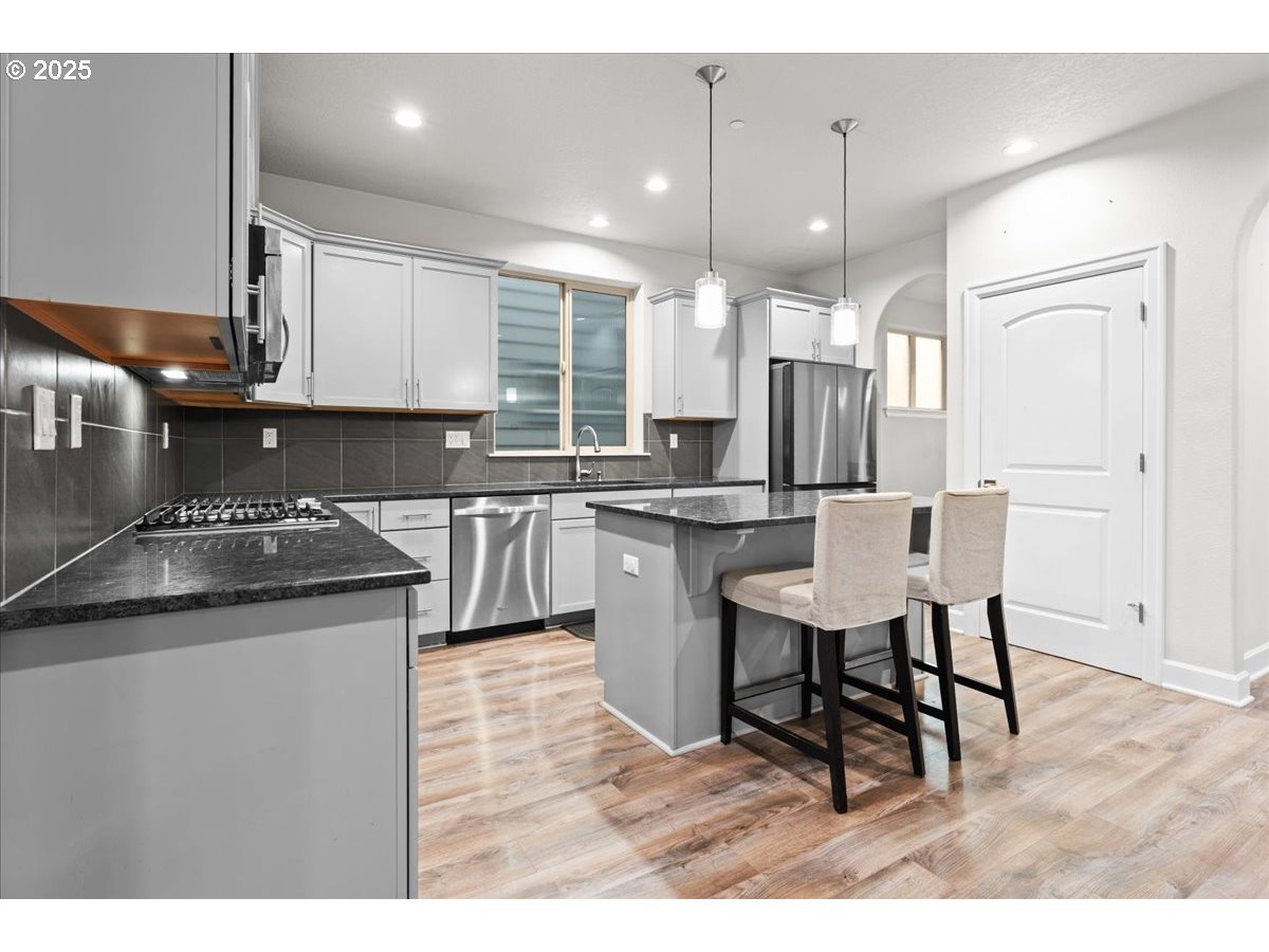 10911 Southwest Barber Street Wilsonville, OR 97070 - Photo 10 of 34