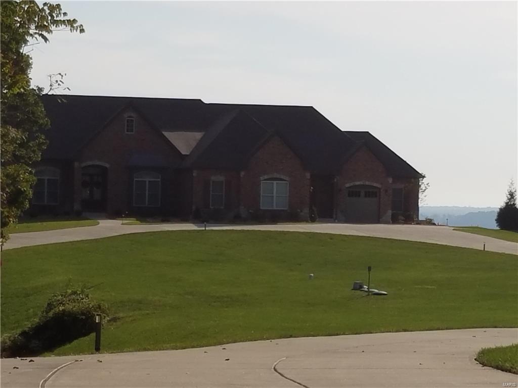 610 Susan Road St. Louis, MO 63129 - Photo 2 of 3