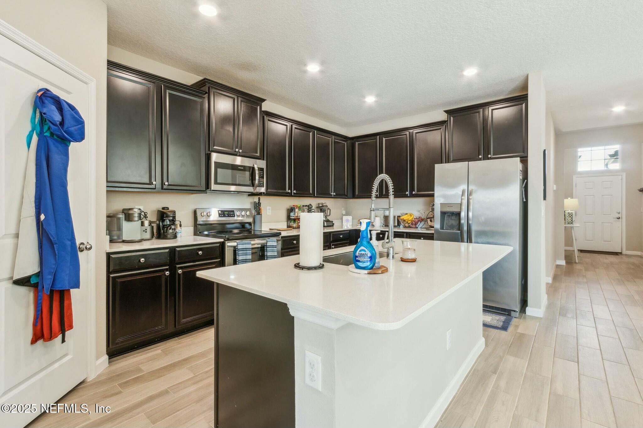 1652 Enclave Road Jacksonville, FL 32277 - Photo 20 of 48 tempImageYL5MOY