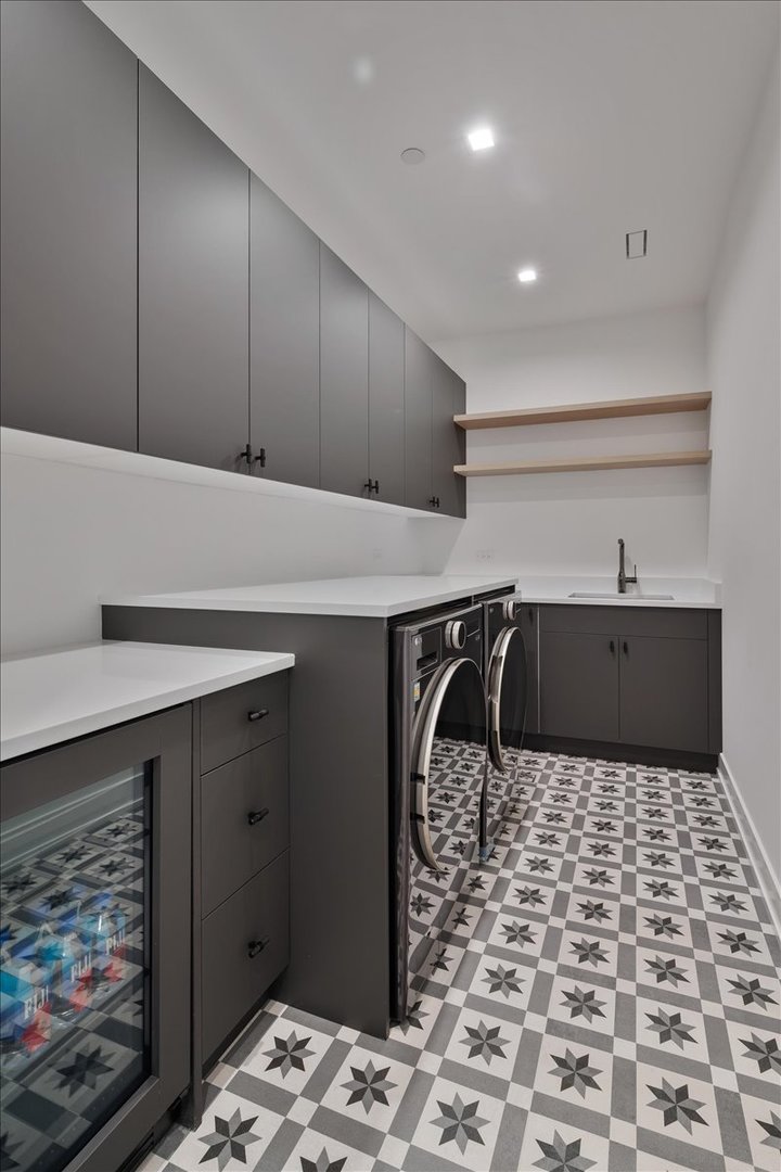 849 Sheridan Road Wilmette, IL 60091 - Photo 43 of 73