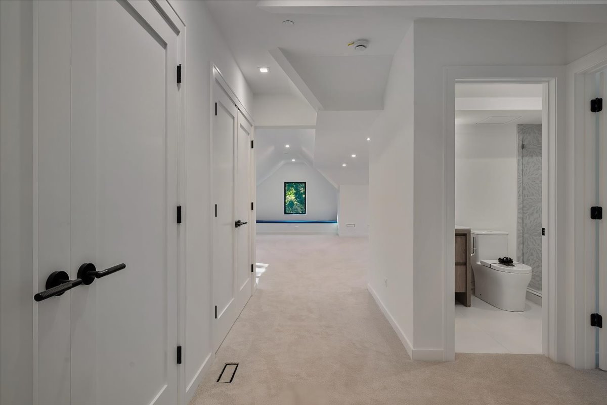 849 Sheridan Road Wilmette, IL 60091 - Photo 45 of 73