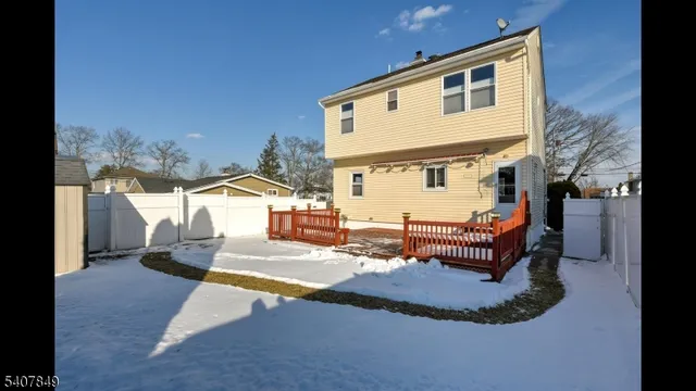 $649,900 | 25 Wenonah Avenue, Lake Hiawatha, NJ 07034