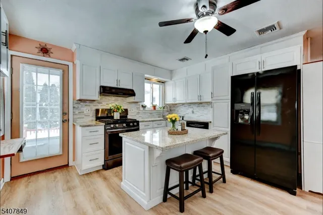 $649,900 | 25 Wenonah Avenue, Lake Hiawatha, NJ 07034