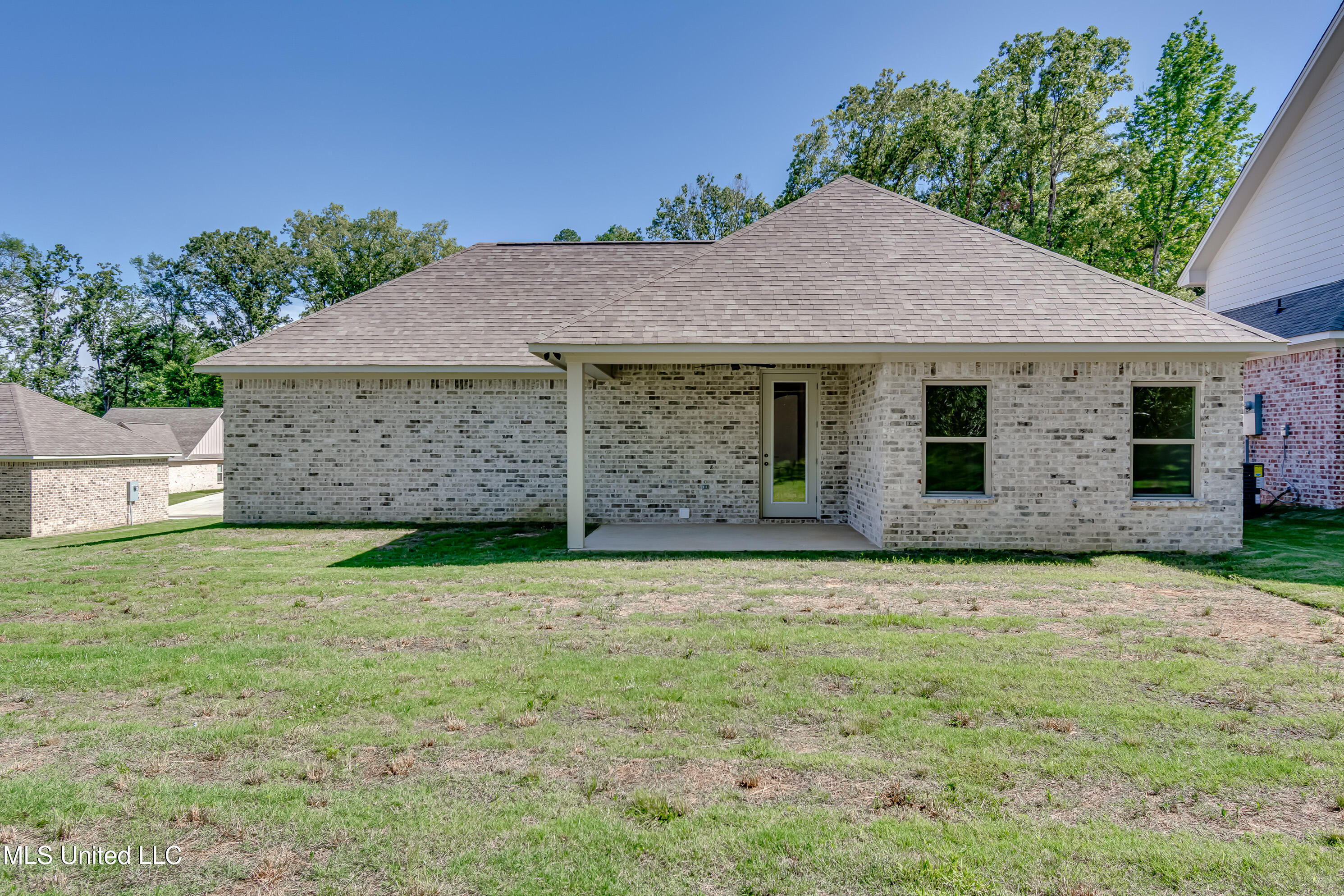 309 Celadon Way Brandon, MS 39042 - Photo 20 of 59 309 Celadon Way-10
