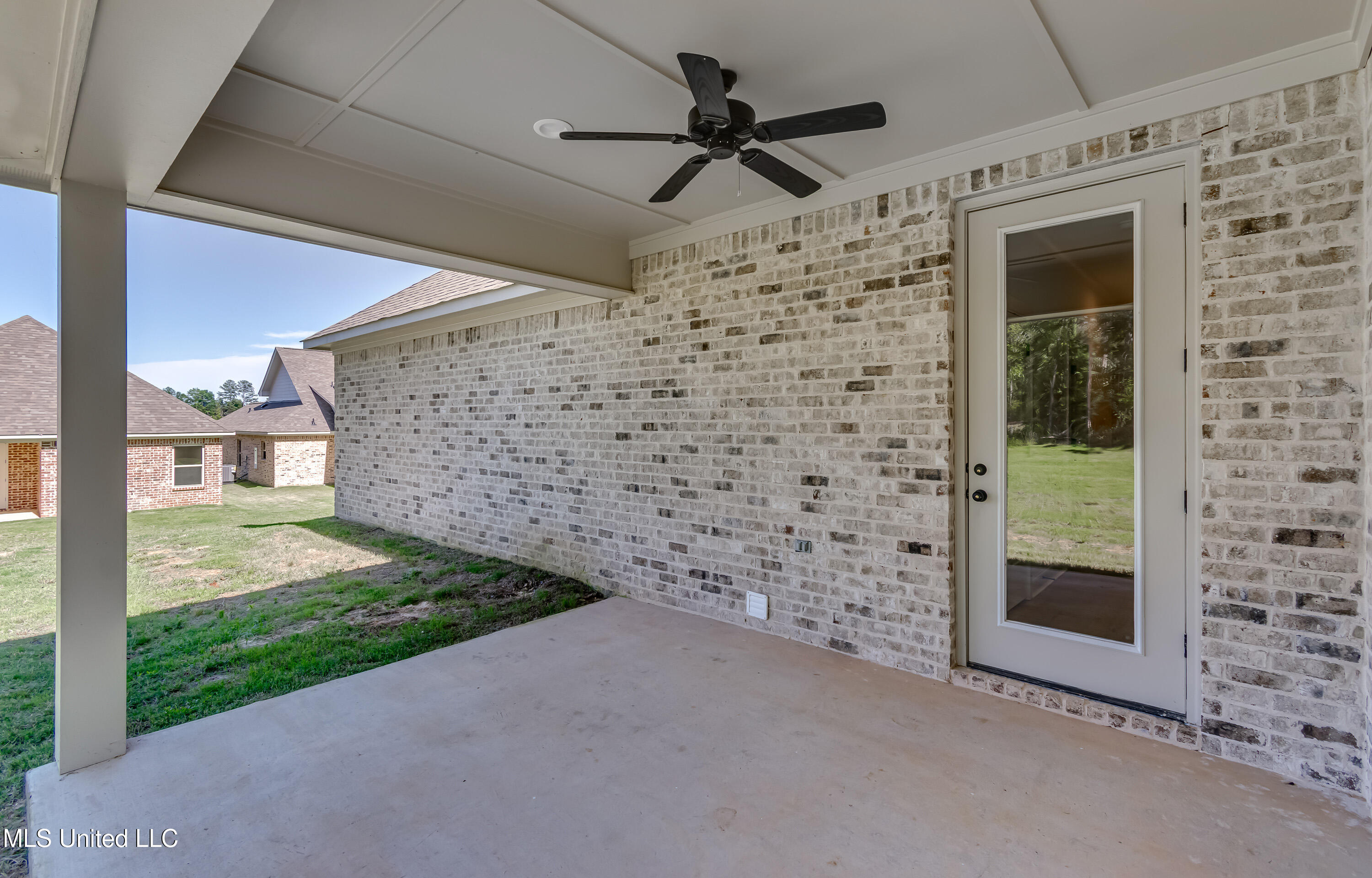 309 Celadon Way Brandon, MS 39042 - Photo 48 of 59 309 Celadon Way-15