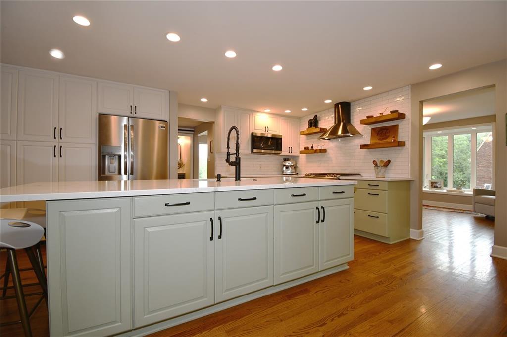508 Harrogate Road Pittsburgh, PA 15241 - Photo 12 of 42 Gallery Image 12