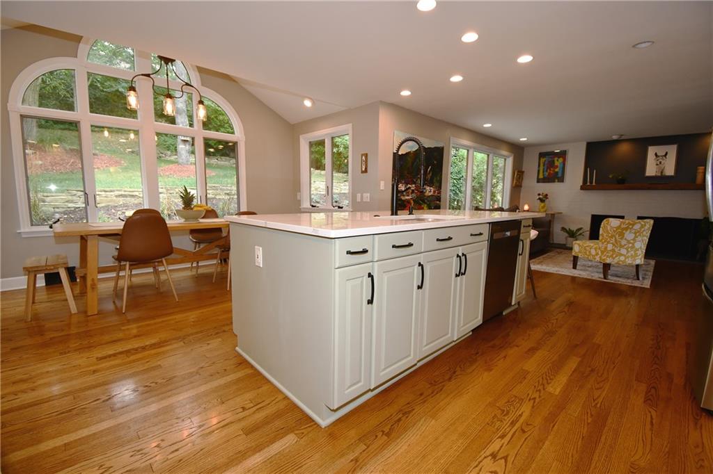508 Harrogate Road Pittsburgh, PA 15241 - Photo 13 of 42 Gallery Image 13