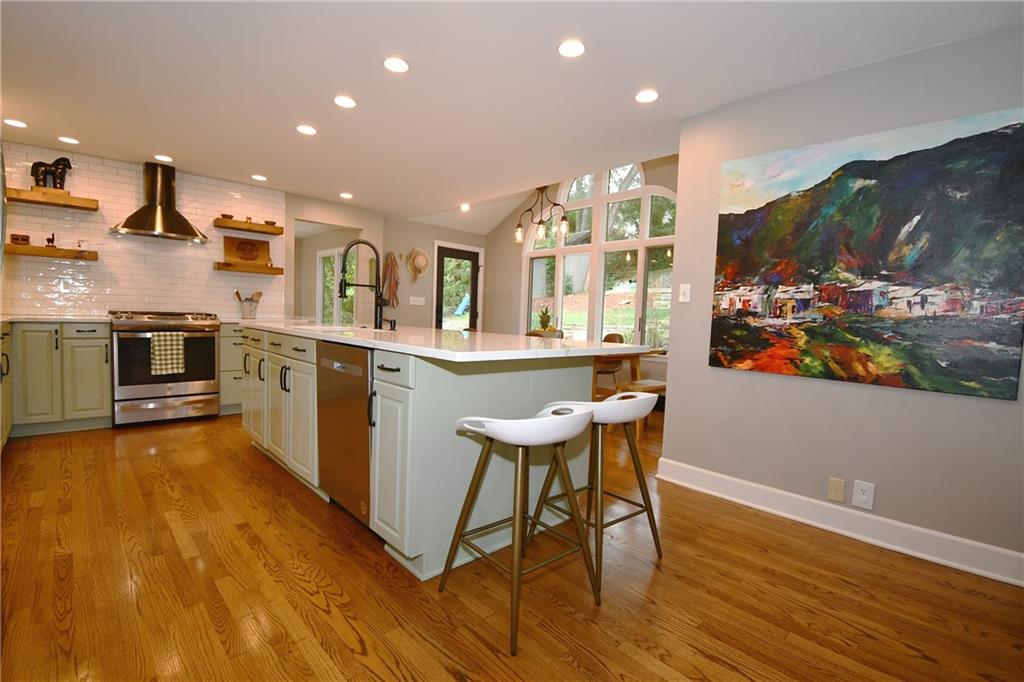 508 Harrogate Road Pittsburgh, PA 15241 - Photo 14 of 42 Gallery Image 14