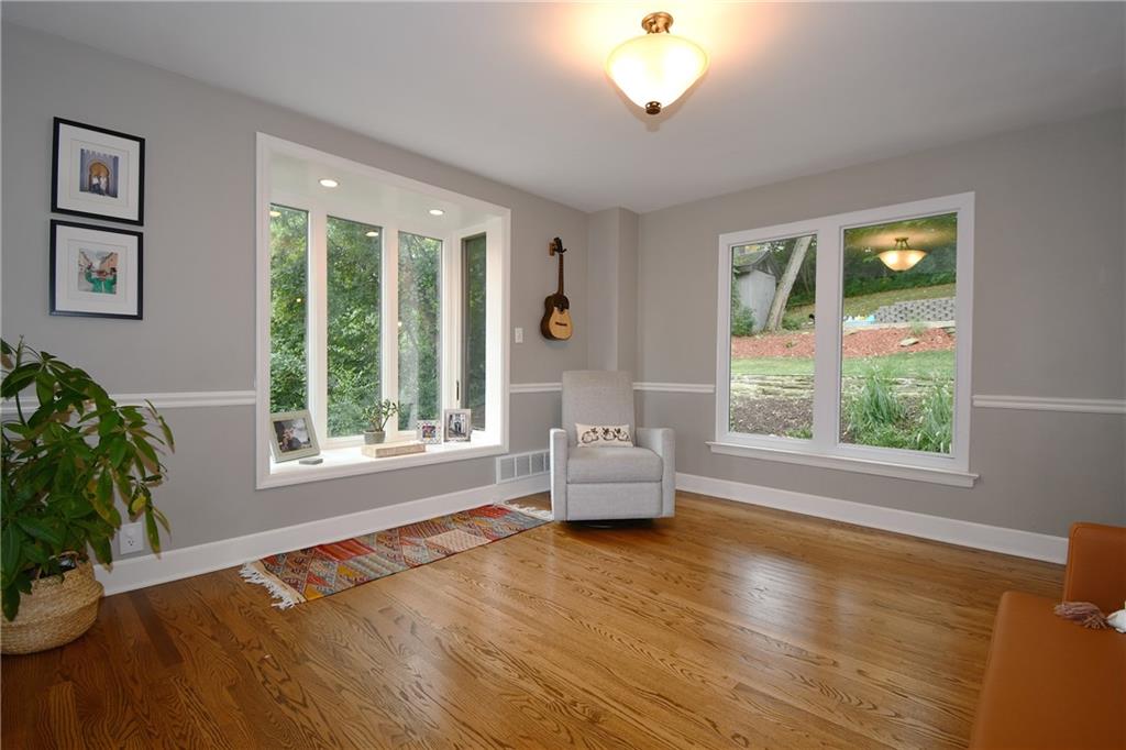 508 Harrogate Road Pittsburgh, PA 15241 - Photo 8 of 42 Gallery Image 8