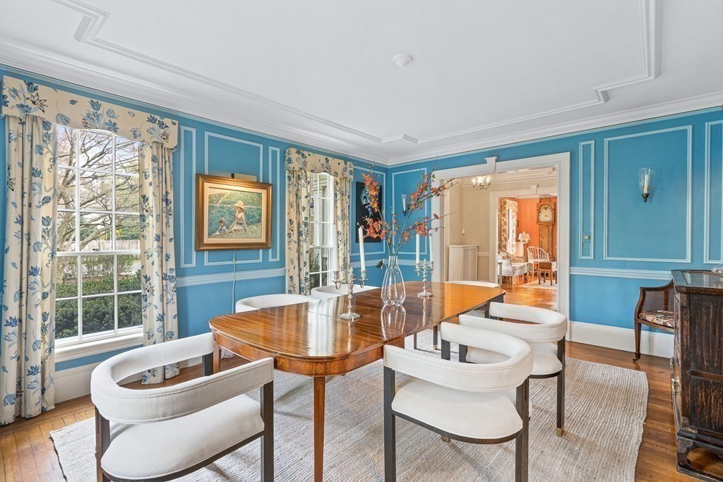 218 Middlesex Road Brookline, MA 02467 - Photo 10 of 30 a living room with furniture and a window