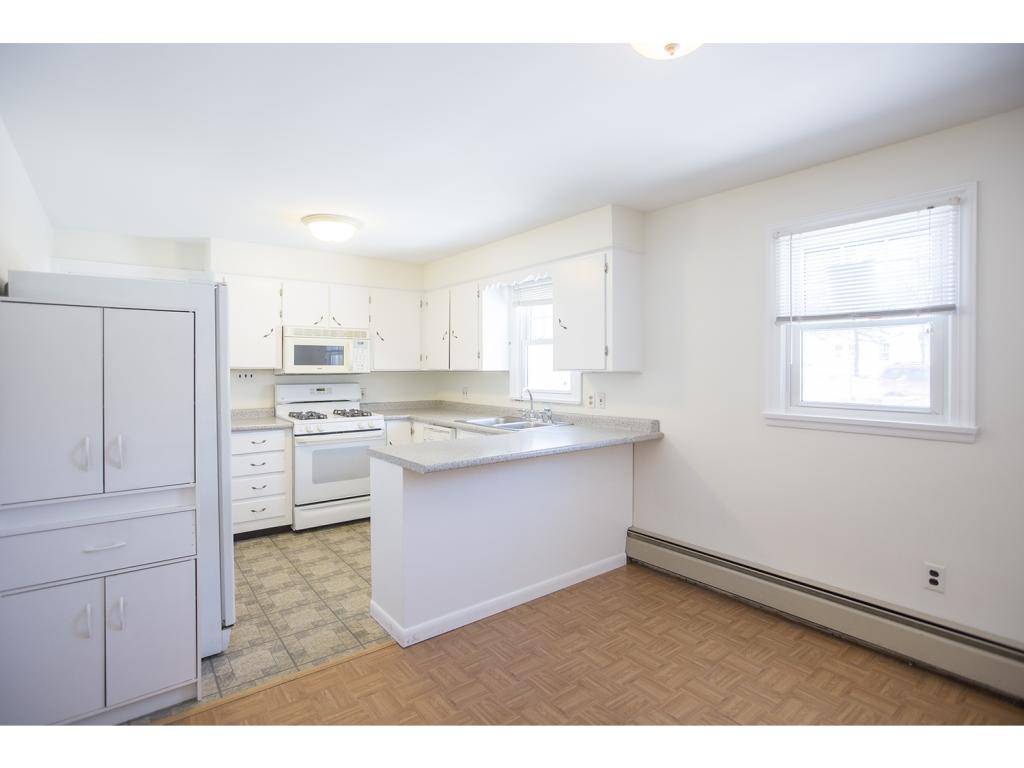169 Exeter Road Newmarket, NH 03857 - Photo 8 of 23