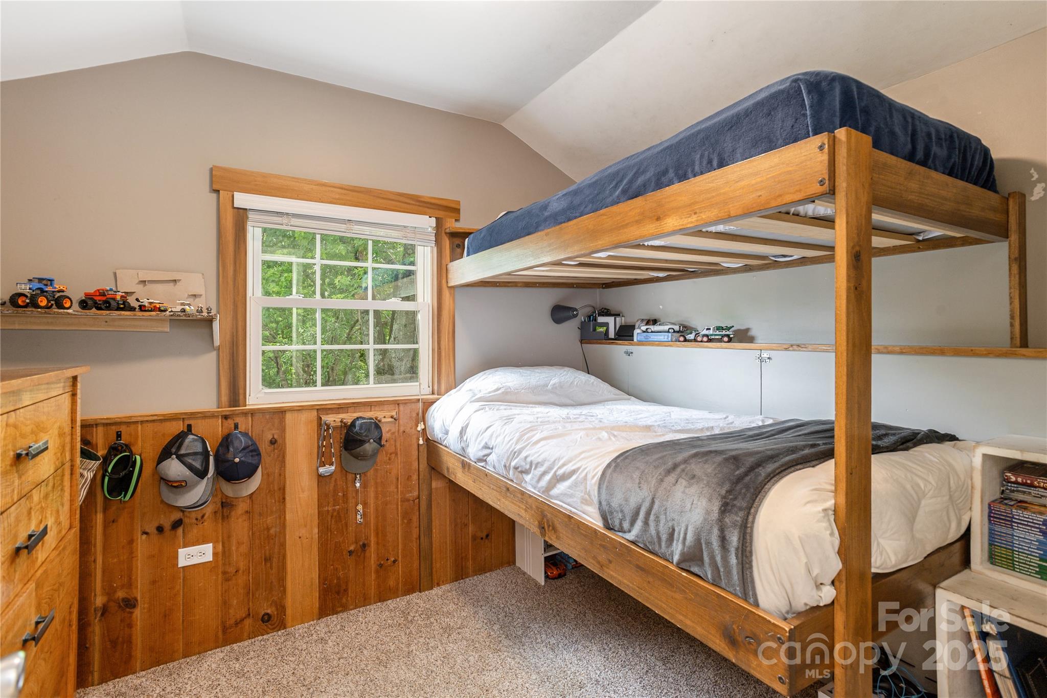 540 Oak Grove Road Flat Rock, NC 28731 - Photo 15 of 24 Gallery Image 15