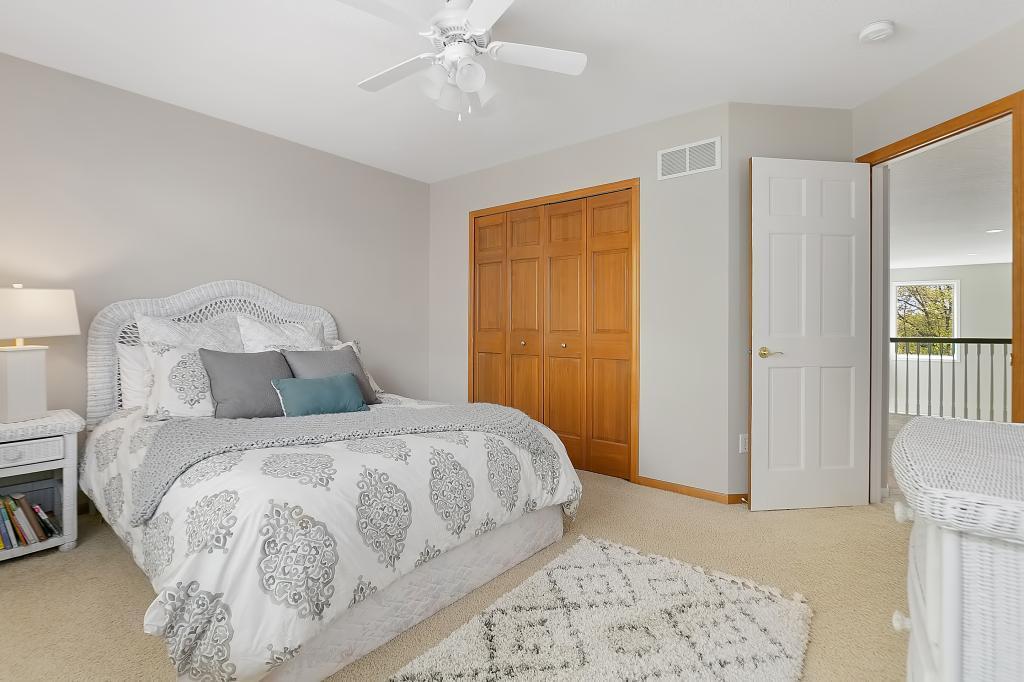 17031 Valley Road Eden Prairie, MN 55347 - Photo 22 of 37