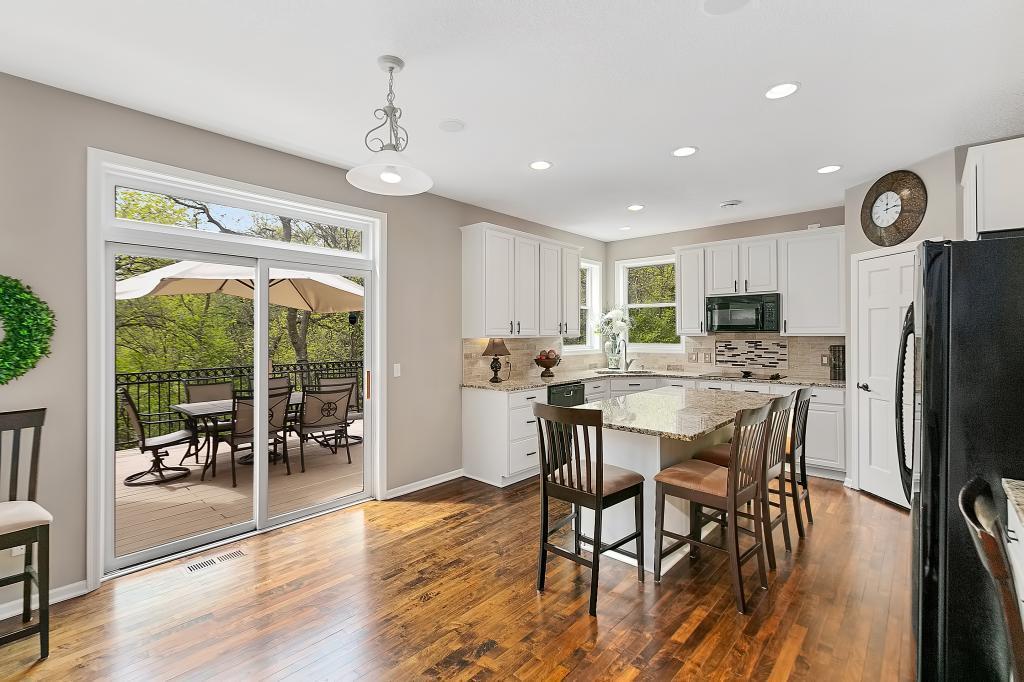 17031 Valley Road Eden Prairie, MN 55347 - Photo 10 of 37