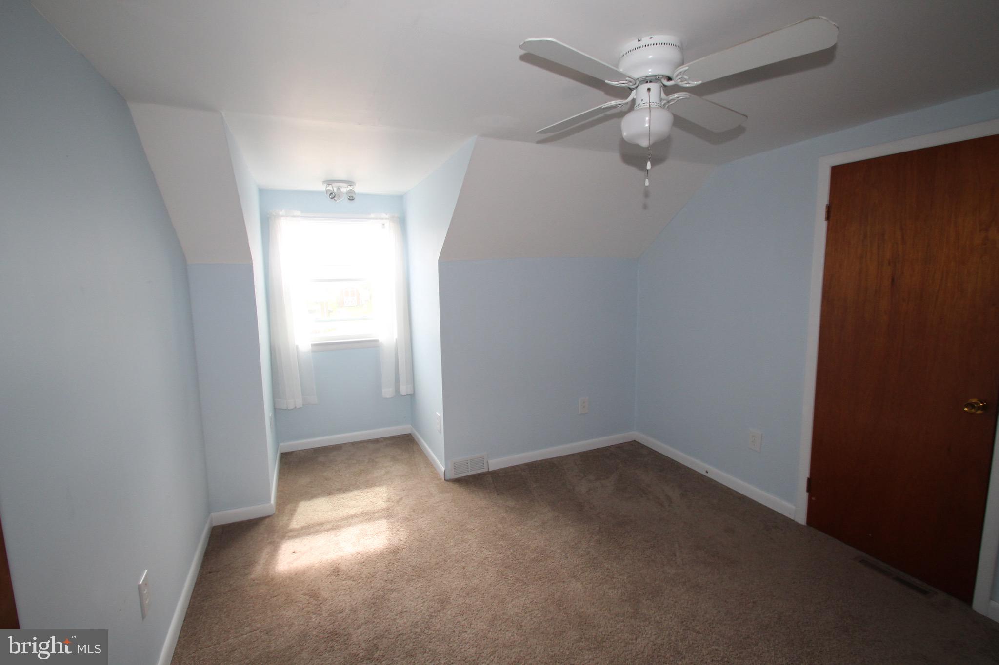 225 Skylark Road Lititz, PA 17543 - Photo 18 of 30