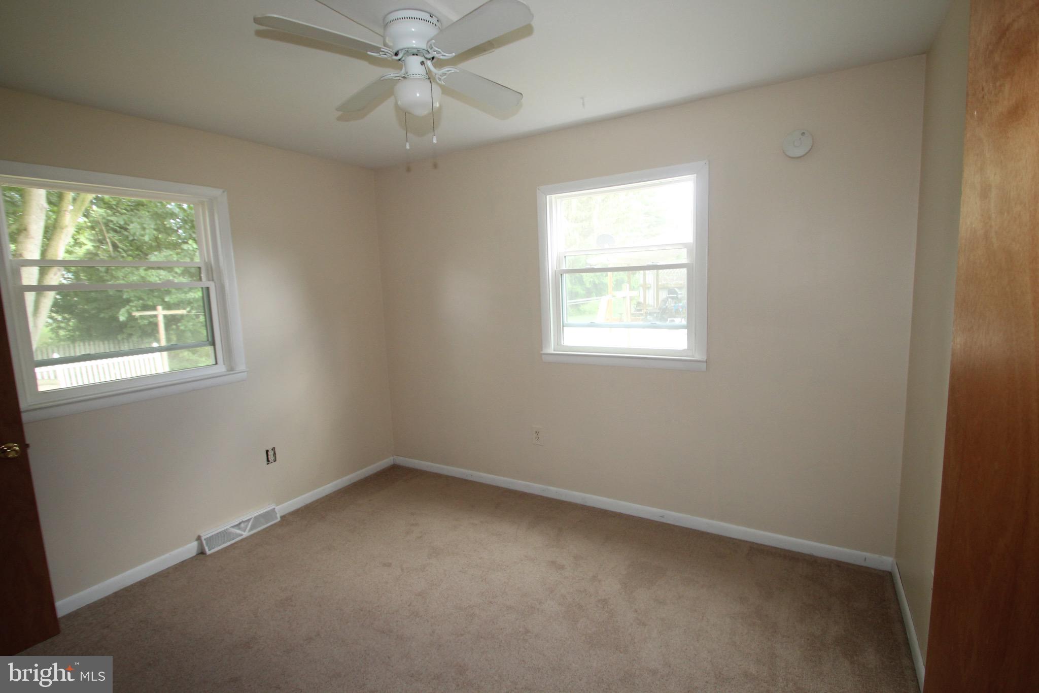 225 Skylark Road Lititz, PA 17543 - Photo 24 of 30