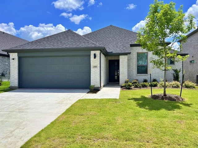 $2,150 | 1005 Airbender Drive, Princeton, TX 75407