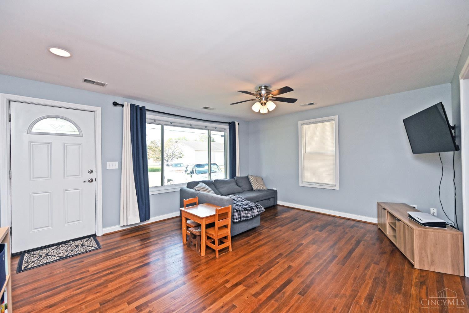 3876 Snook Road Morrow, OH 45152 - Photo 4 of 26 Gallery Image 4