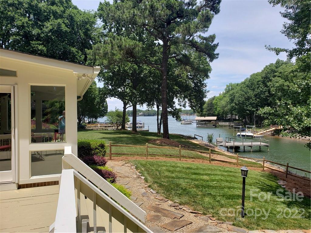 19632 Meta Road Cornelius, NC 28031 - Photo 4 of 47 Gallery Image 4