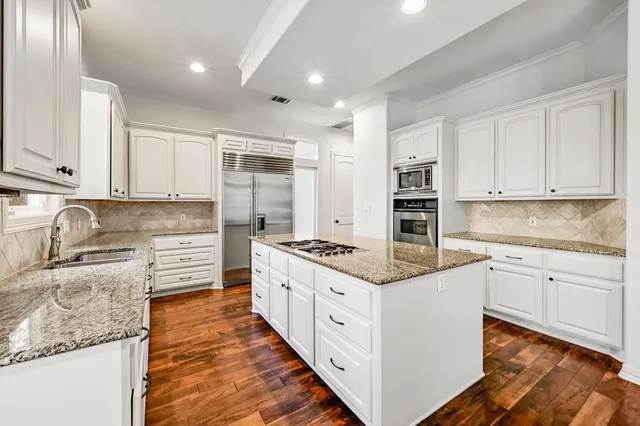 $1,850,000 | 6708 Dogwood Creek Drive, Austin, TX 78746